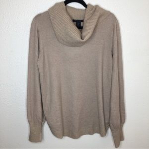 Tahari Turtleneck Sweater L
